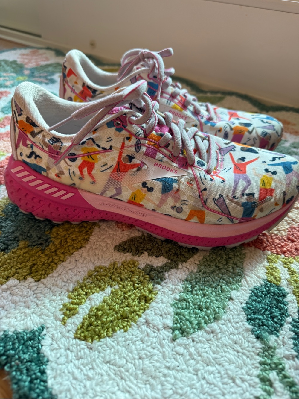 Brooks Adrenaline GTS 21 Unity Running Shoes Pink Print Women's 7 B - Picture 2 of 15